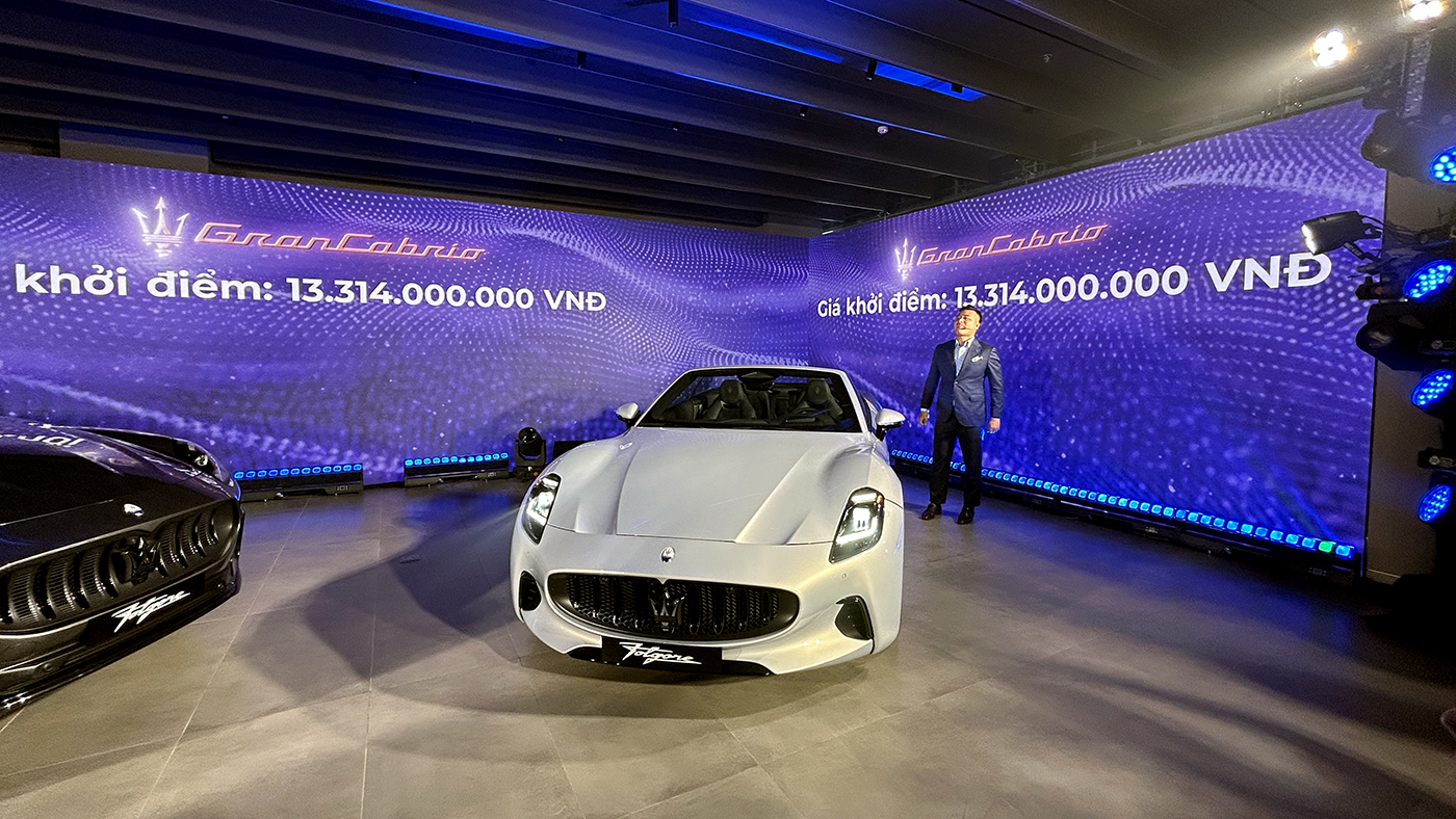 Việt Nam được xem là nơi lý tưởng để hai mẫu xe điện mới của Maserati phát huy tối đa sức mạnh và cảm xúc lái. Grecale Folgore mang lại sự tiện nghi và linh hoạt cho đô thị hiện đại, trong khi GranCabrio Folgore hứa hẹn trở thành người bạn đồng hành lý tưởng cho những hành trình khám phá đầy tự do.